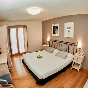 *** Hotel Casa Azcona Spagna