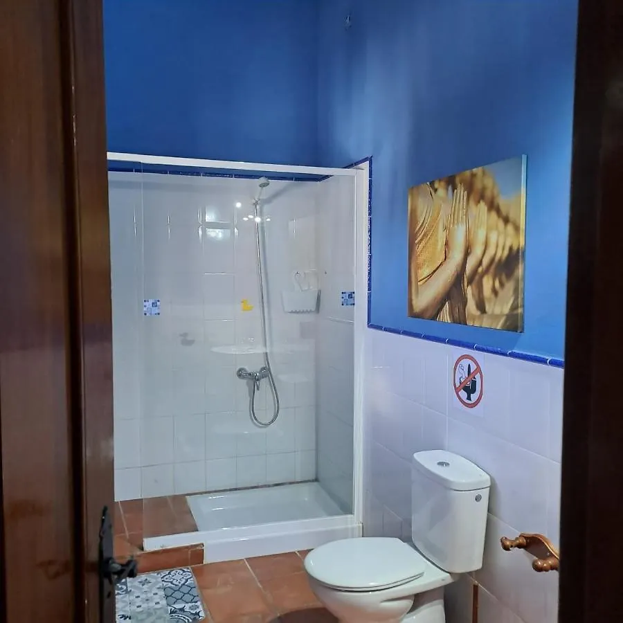 Casona La Orilla 1908 Tias Bed & Breakfast