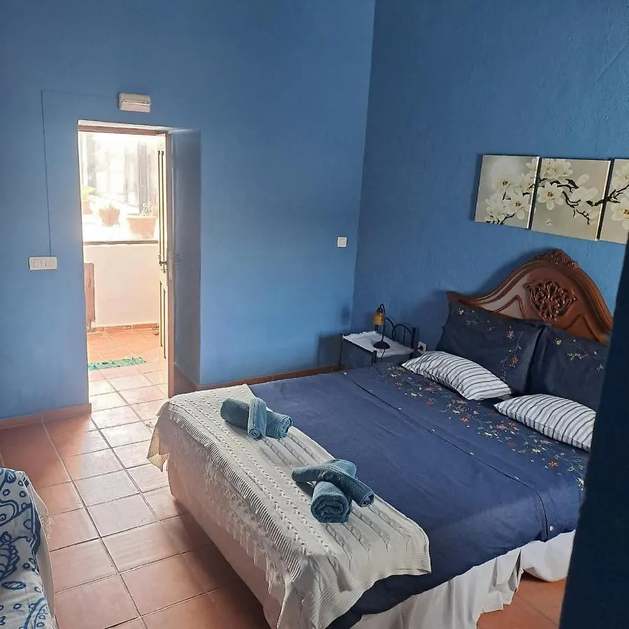 לינה וארוחת בוקר Casona La Orilla 1908 Tías 0*,