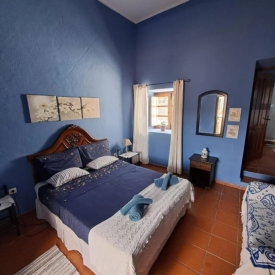 לינה וארוחת בוקר Casona La Orilla 1908 Tías 0*,  ספרד